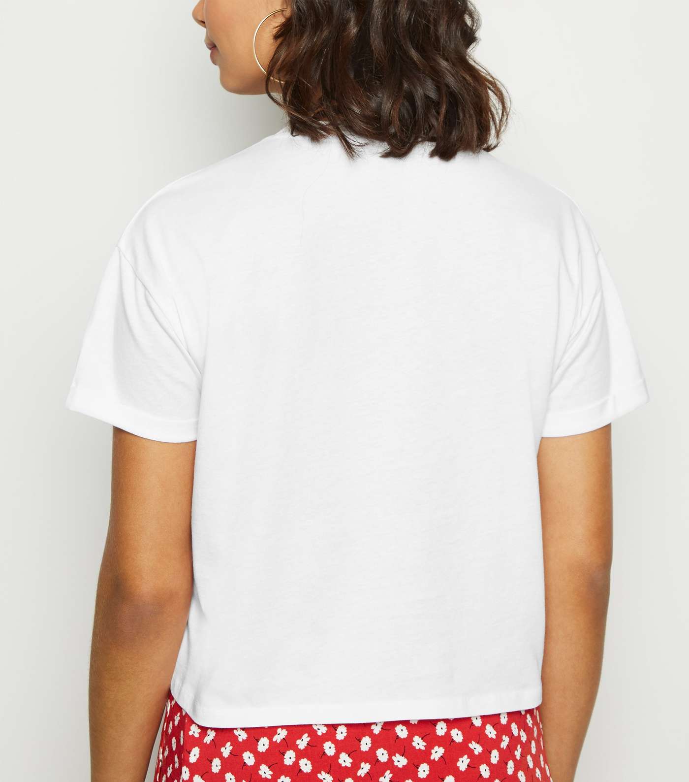 White Boxy Crop T-Shirt Image 3