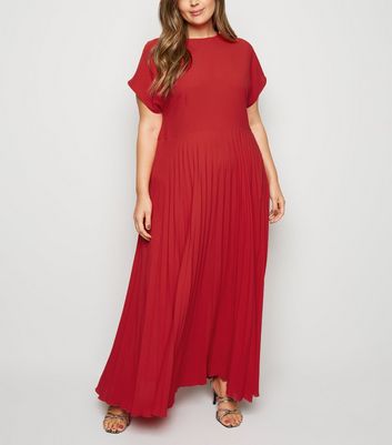 Curves Red Pleated Maxi Dress New Look