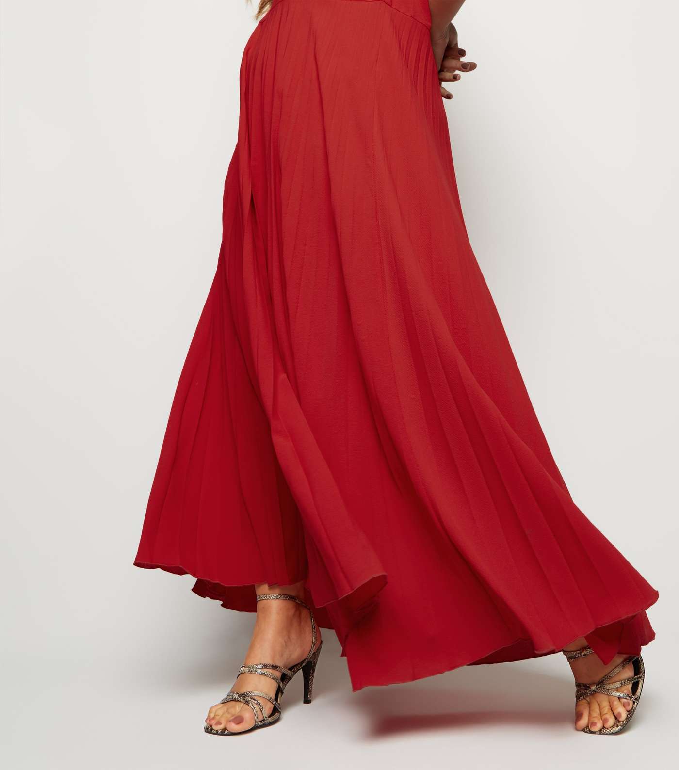 Curves Red Pleated Maxi Dress  Image 5