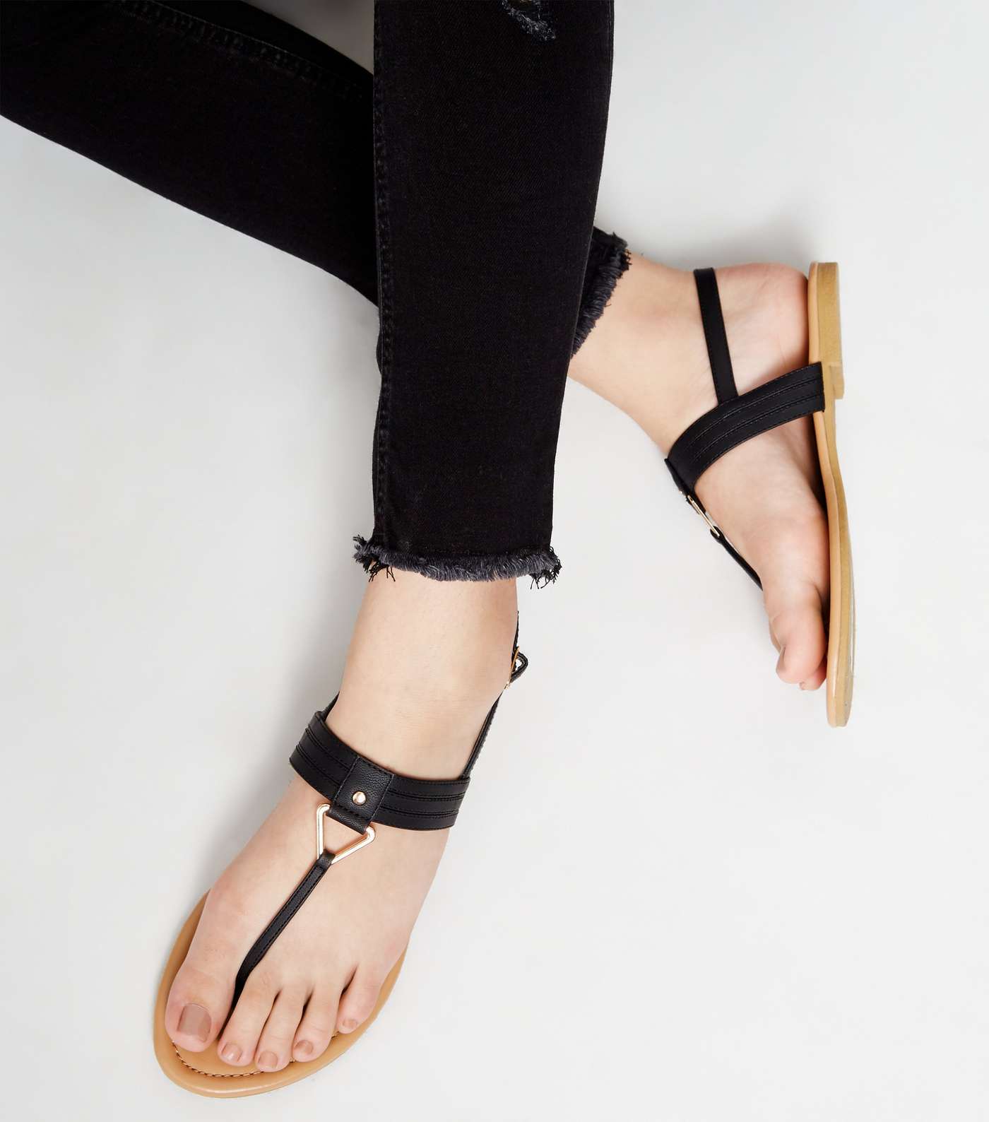 Girls Black Leather-Look Triangle Trim Sandals Image 2