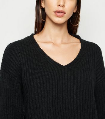 black ribbed jumper