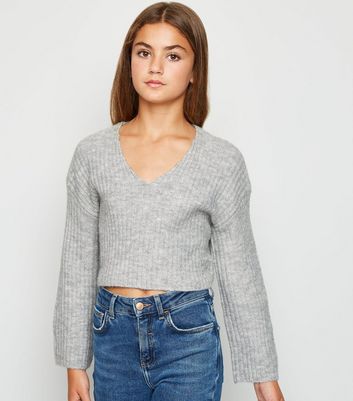 grey v neck knitted jumper