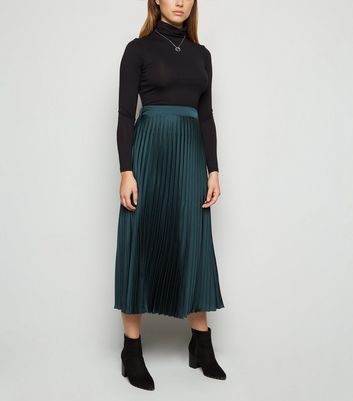 long pleated skirt new look