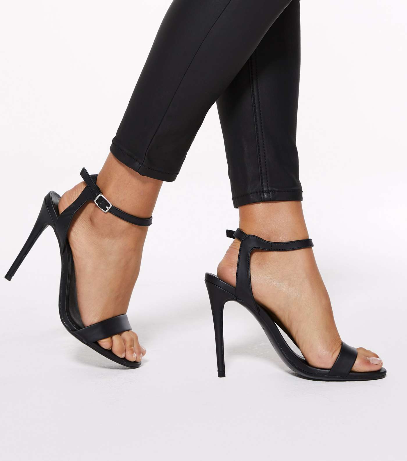Petite Black Coated Leather-Look 'Lift & Shape' Jenna Skinny Jeans Image 4