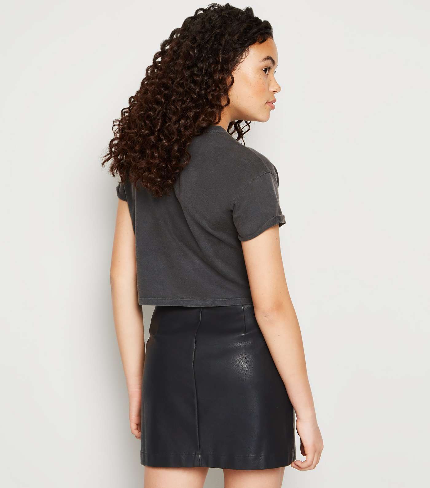 Girls Black Coated Leather-Look Zip Skirt Image 5