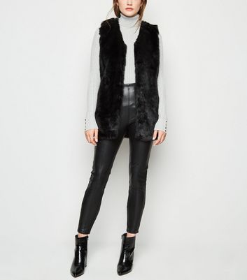 girls black faux fur gilet
