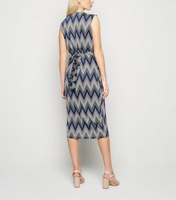 Blue vanilla outlet zig zag dress