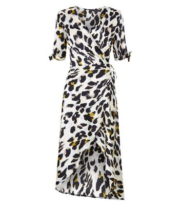 ax paris off white leopard print dress