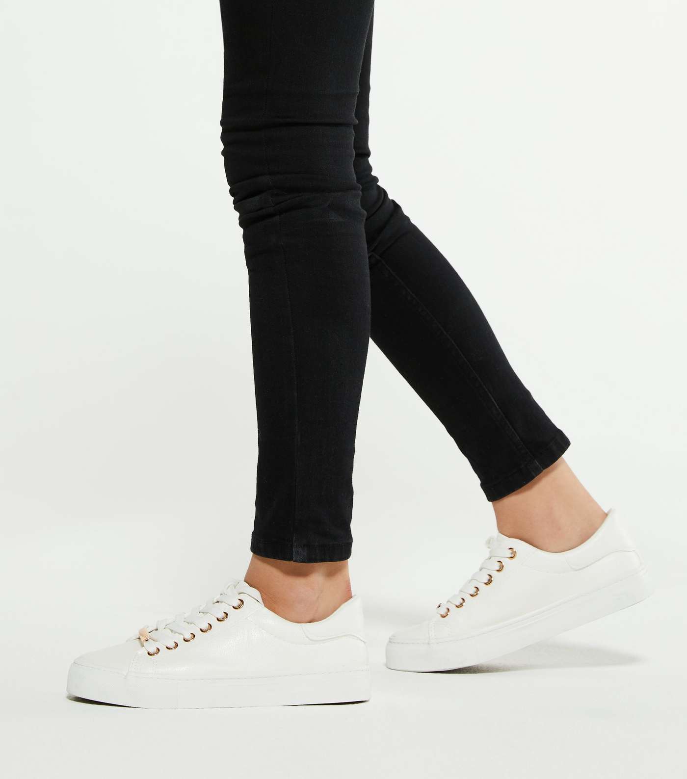 Girls White Leather-Look Lace Up Trainers Image 2