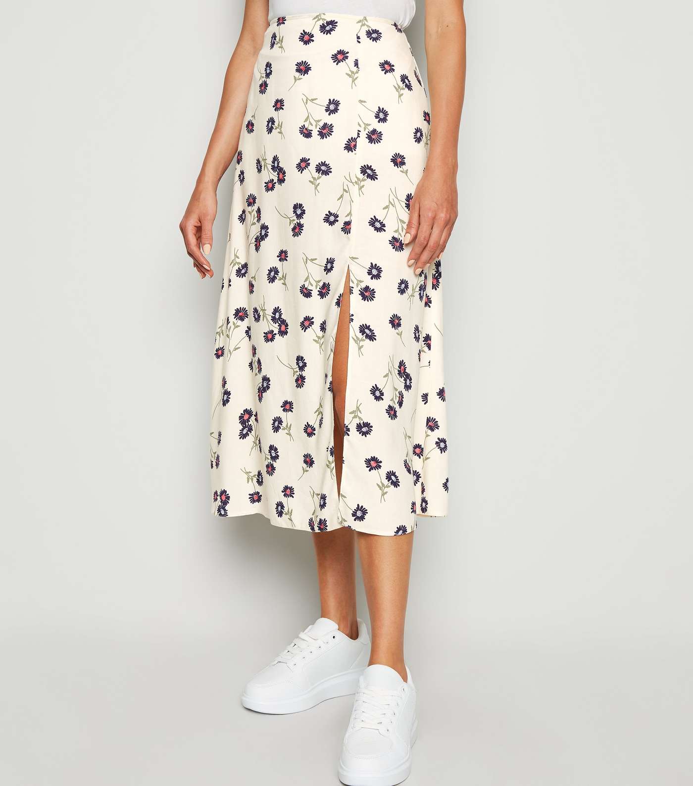 Cream Daisy Floral Side Split Midi Skirt  Image 2