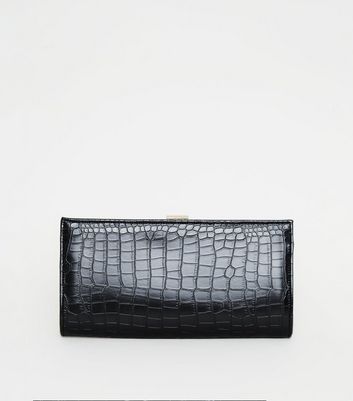 croc clutch