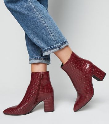 red croc boots