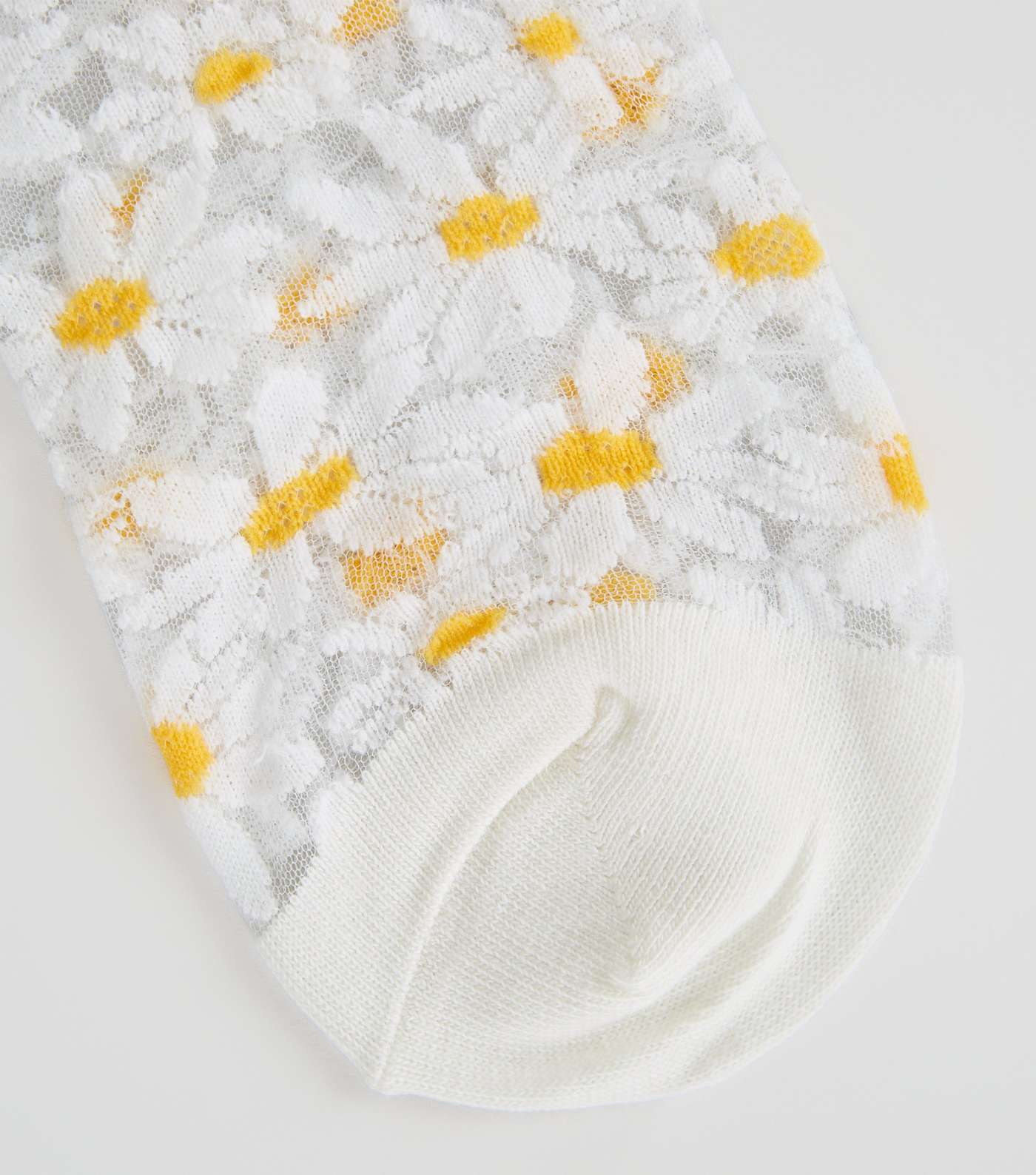 White Daisy Sheer Mesh Socks Image 3