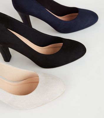 Black suede sale round toe heels