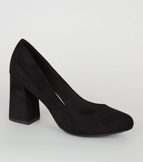 Wide Fit – Schwarze Pumps in Wildleder-Optik mit ausgestelltem Absatz