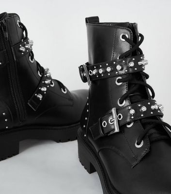 new look chunky black boots