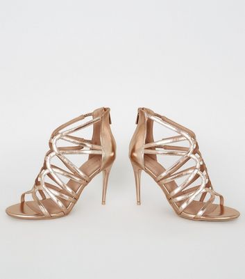 chaussure or talon