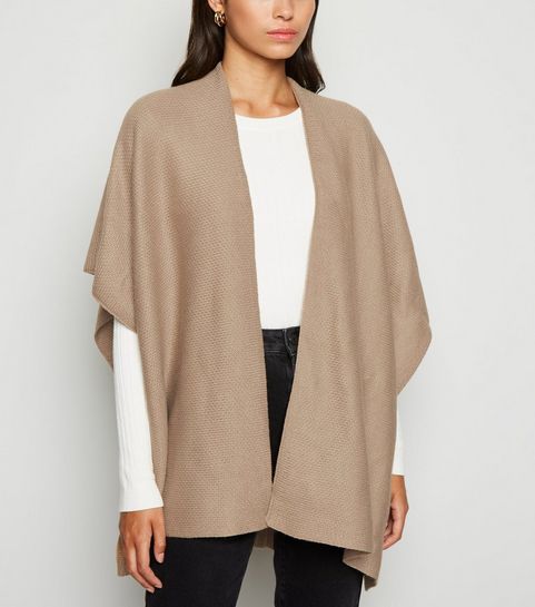 Camel Wrap Knit Cape