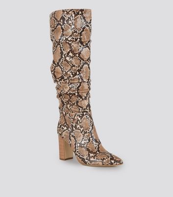 bottines serpent beige