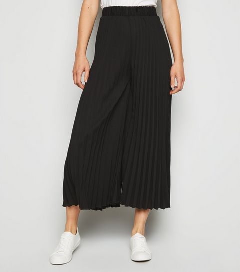 Wide Leg Trousers | Palazzo Pants & Loose Trousers | New Look