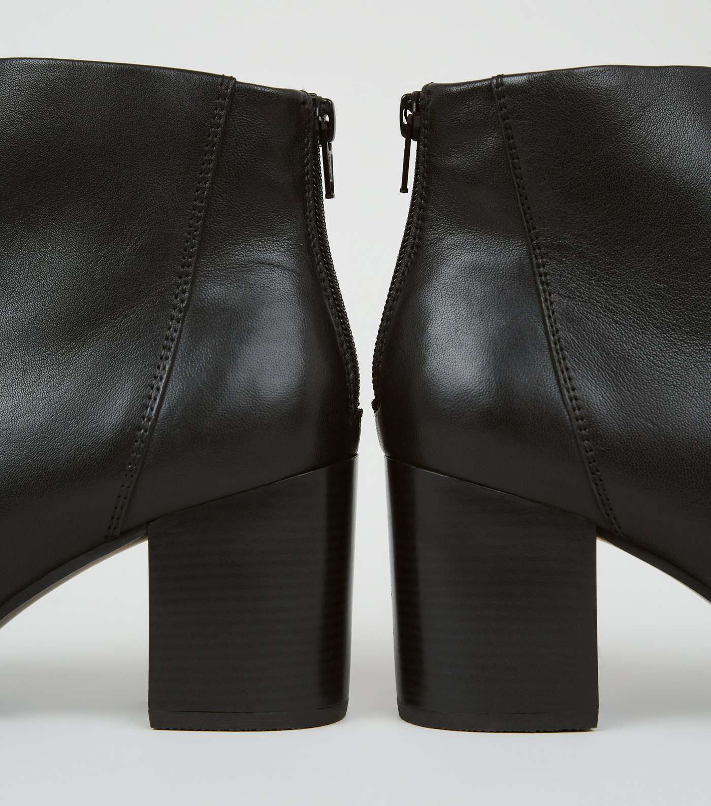 Black Leather Pointed Block Heel Boots Image 4
