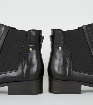 new look flat pu chelsea boots in black