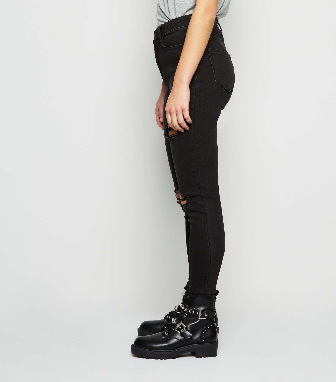 Petite Black Ripped Super Skinny Jeans Image 5