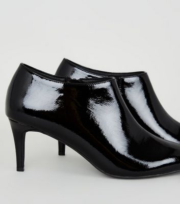 black shoe boots new look