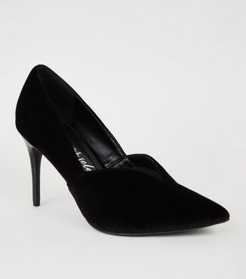 Black Velvet V Front Court Shoes | New Look