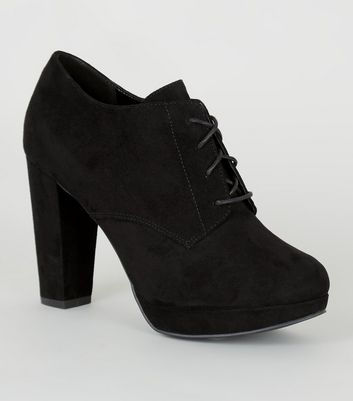 lace up shoe boots