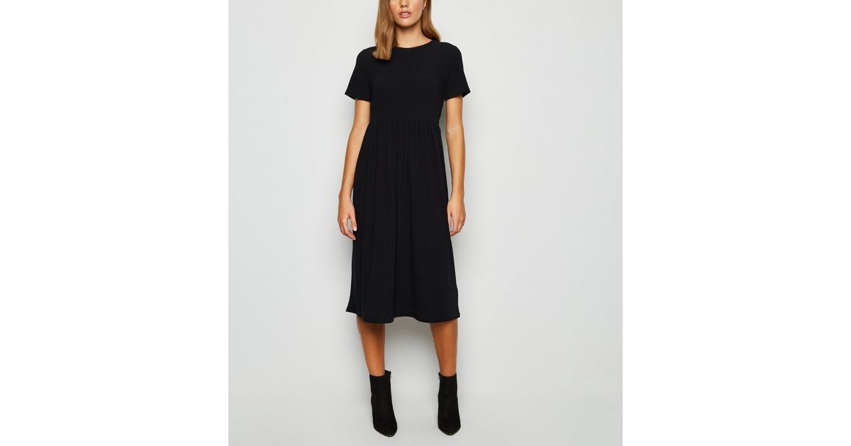 Black Ribbed Midi Smock Dress | New Look