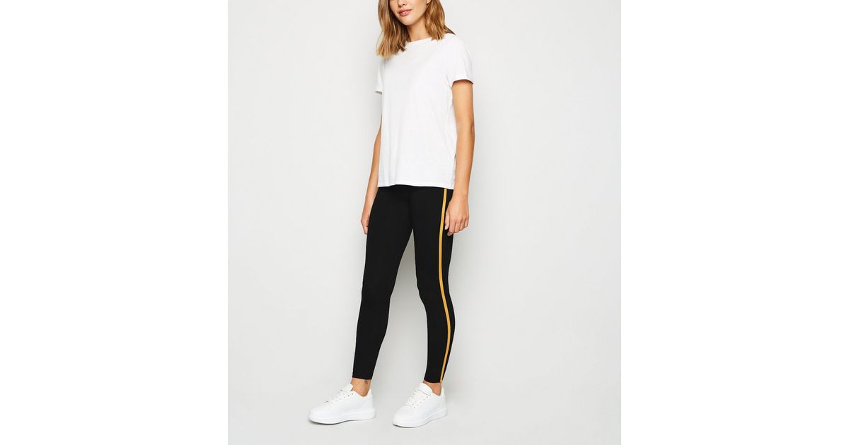 Black & Mustard Solid Woollen Leggings (Pack of 2)