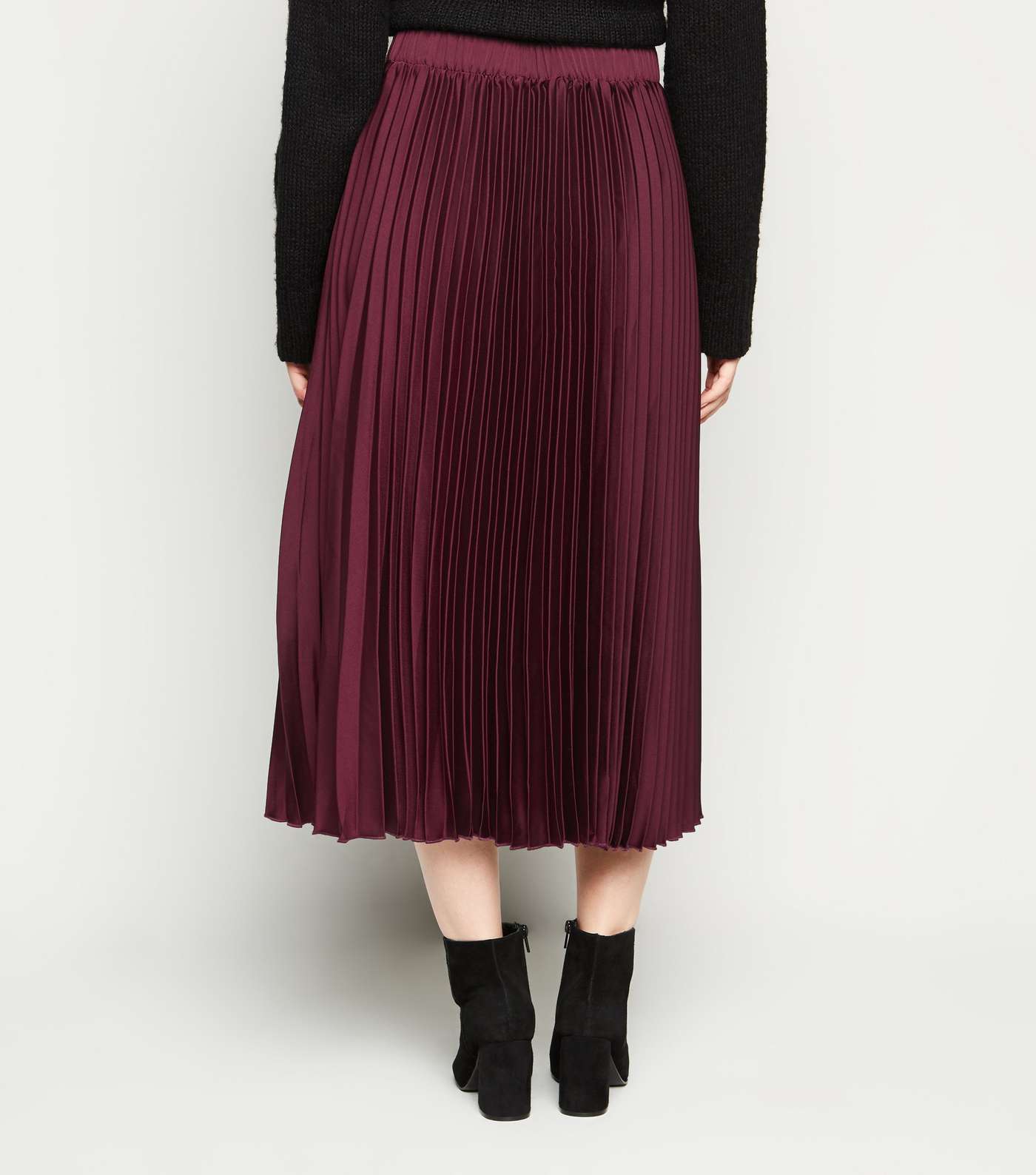 Petite Burgundy Satin Pleated Midi Skirt Image 3