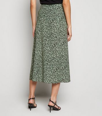 green skirt womens