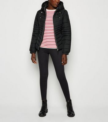 lightweight hooded puffer jacket