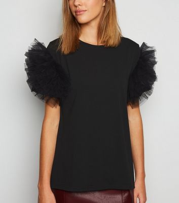 womens tops with ruffle sleeves