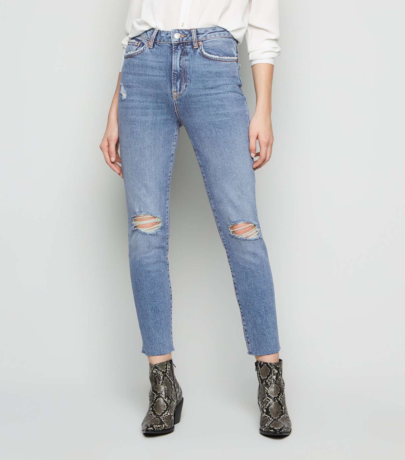 Blue Ripped Knee Relaxed Skinny Jeans Image 2