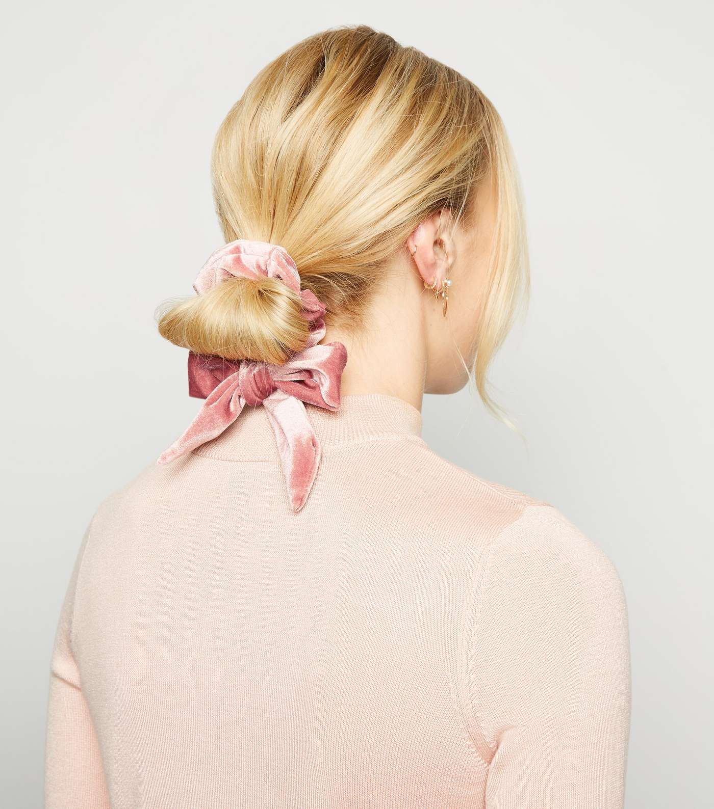 Mid Pink Velvet Bow Scrunchie Image 2