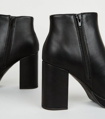 platform boots with heel