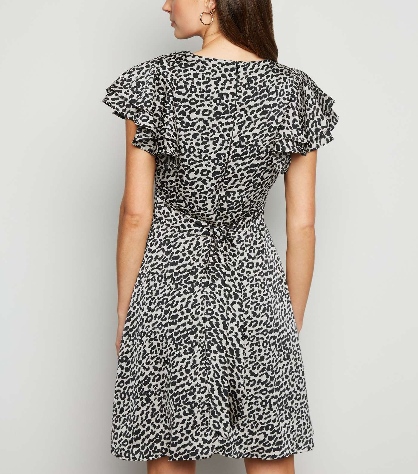 Blue Vanilla Off White Leopard Print Dress Image 3