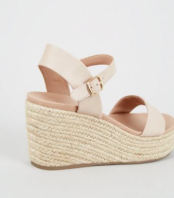 Cream wedges store new look