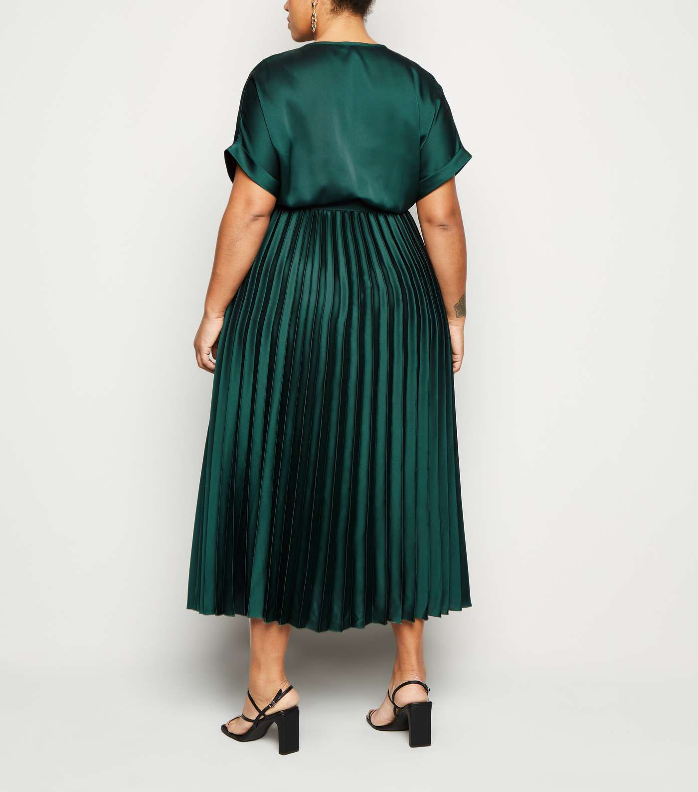 Curves Dark Green Satin Pleated Midi Dress Image 3