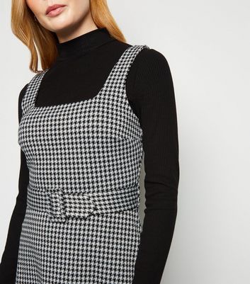 new look dogtooth pinafore