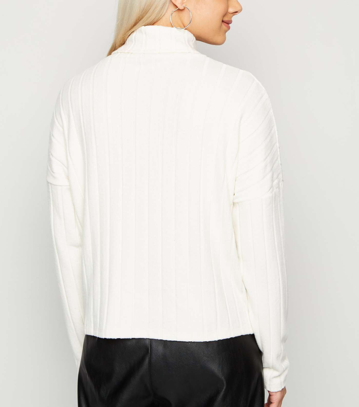 Petite Off White Ribbed Roll Neck Jumper Image 3