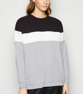 black colour sweatshirt