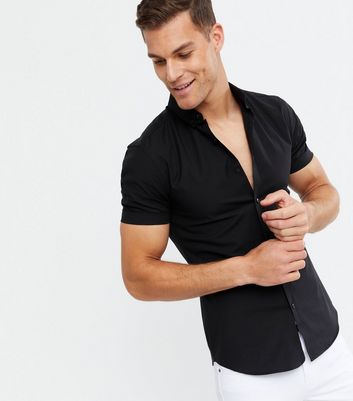 muscle fit short sleeve shirt