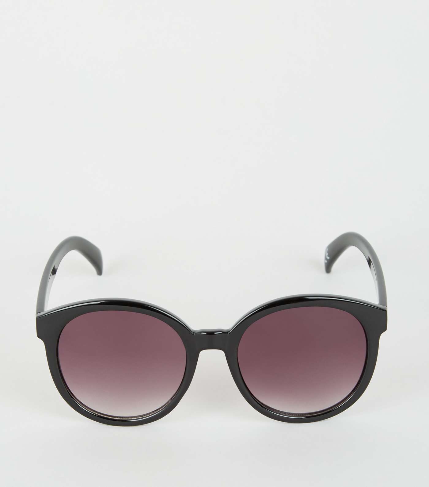 Black Round Sunglasses Image 3