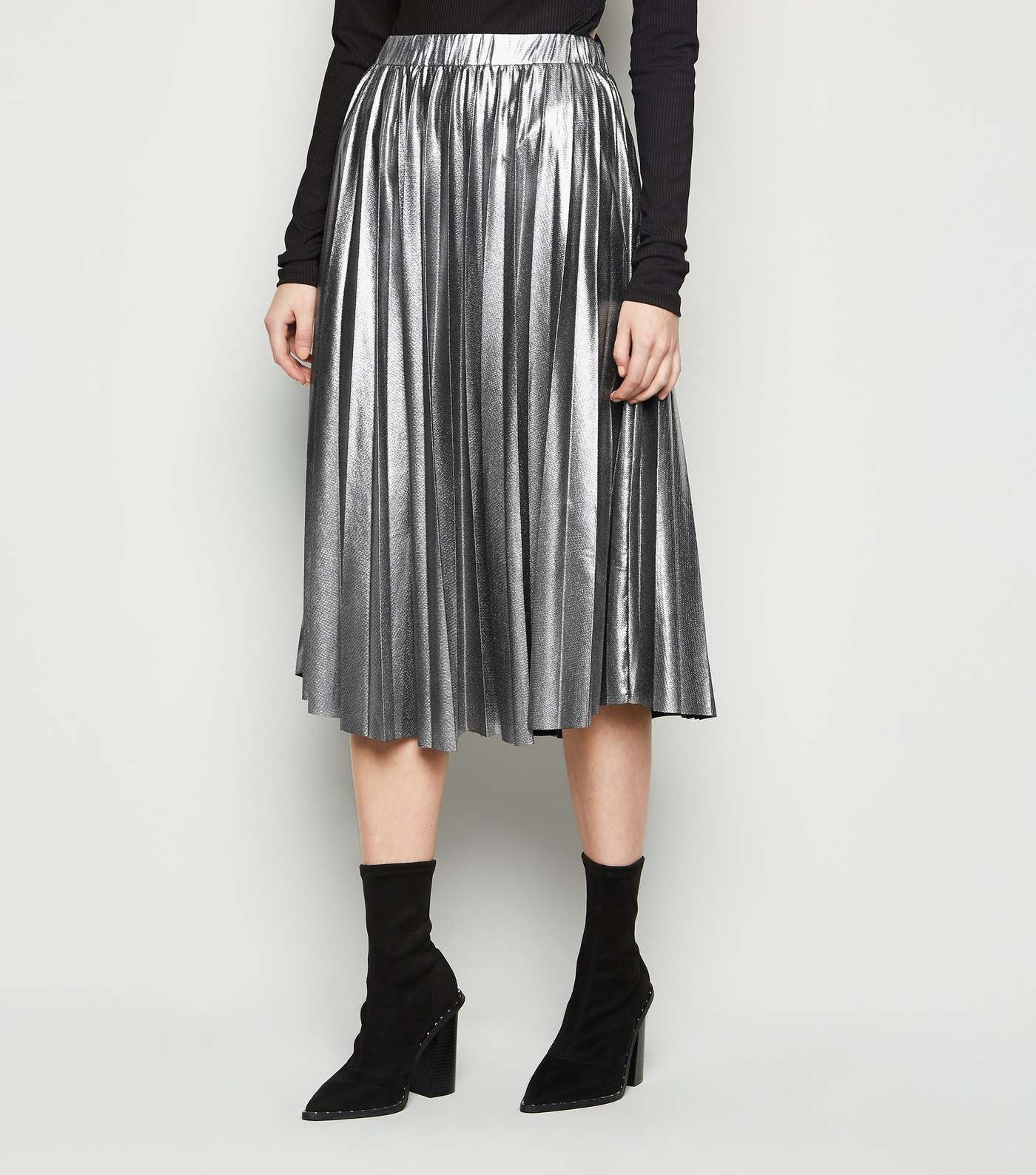 NA-KD Silver Glitter Pleated Midi Skirt  Image 2