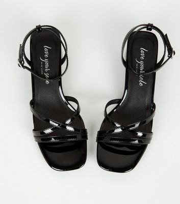 new look black low heel sandals