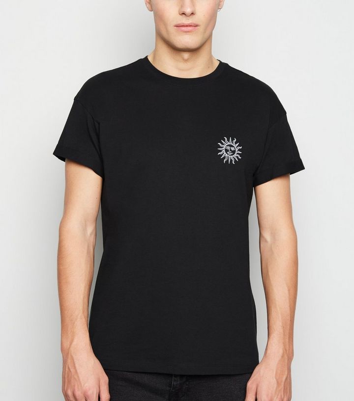 Schwarzes T Shirt Mit Sonnenstickerei New Look